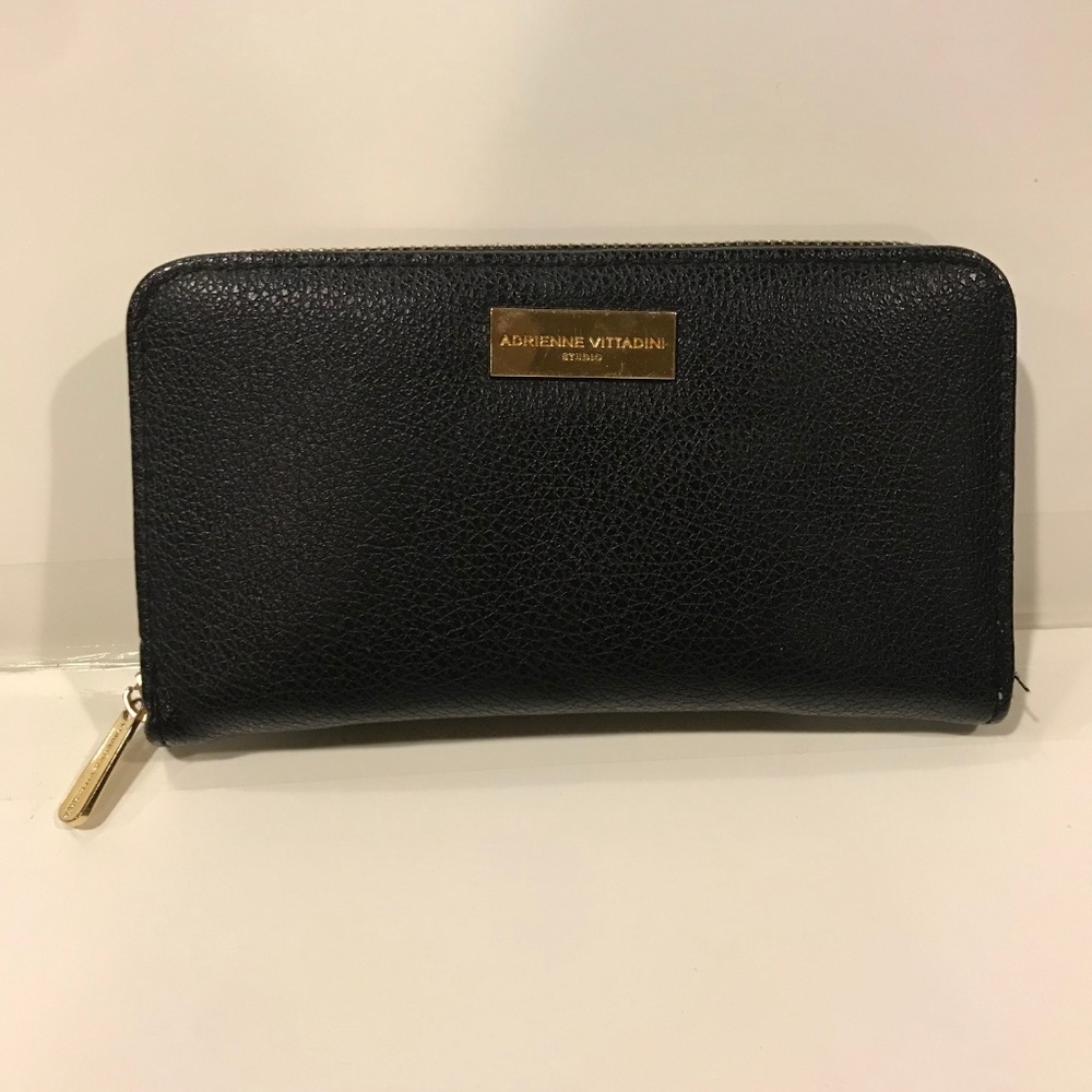 Adrienne Vittadini Black Leather Wallet Gold